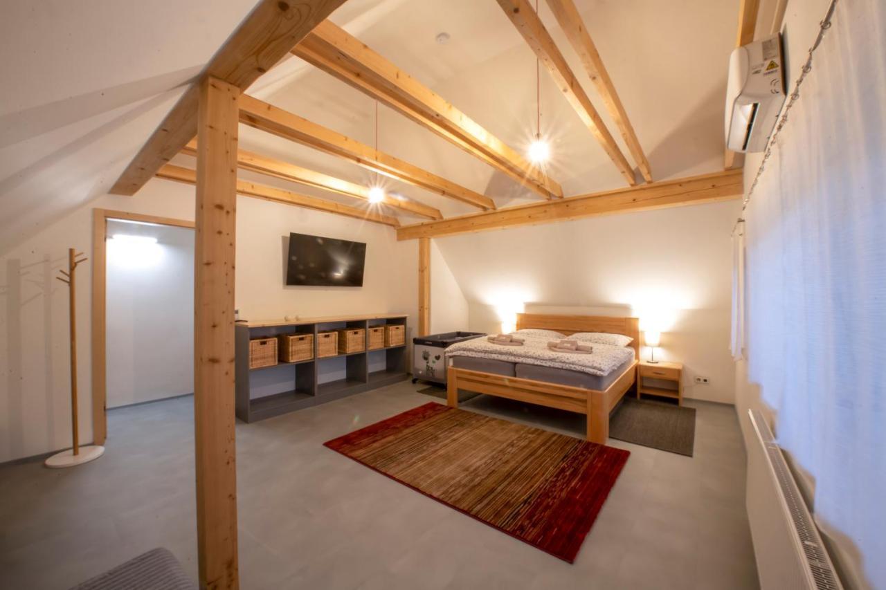Apartmany U Jizery Turnov Exteriör bild